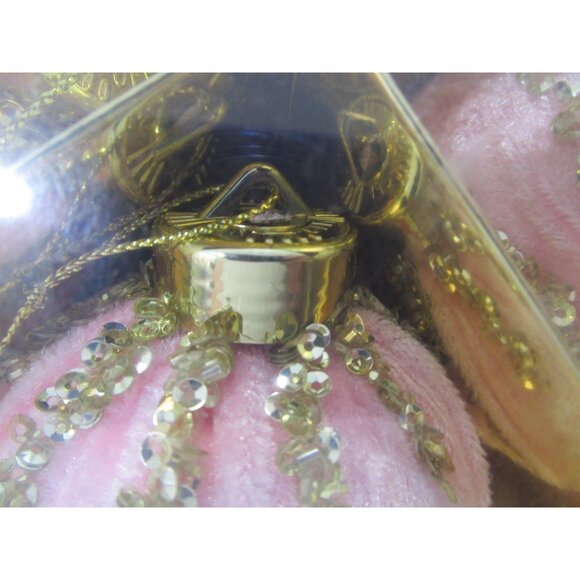 Pink Velvet Christmas Ornaments Gold Sequin Accents In Original Box EUC - Picture 9 of 10